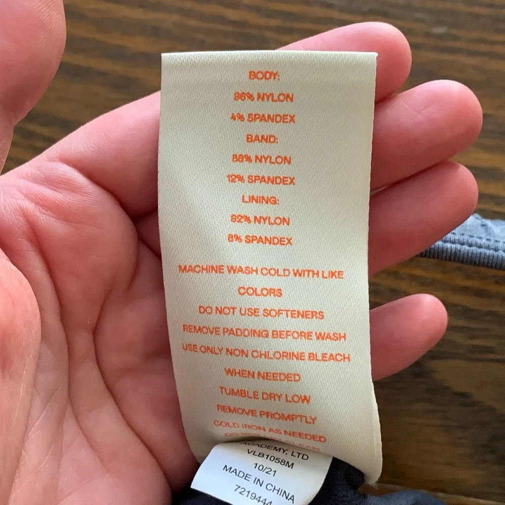 Freely Women’s Rose Seemless Low Support Sports Bra - Picture 8 of 8